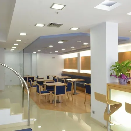Hotell Del Port